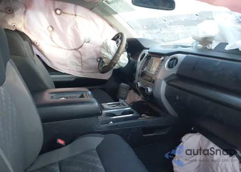 2021 Toyota Tundra Sr5 z USA, uszkodzony, nr VIN 5TFDY5F17MX045831